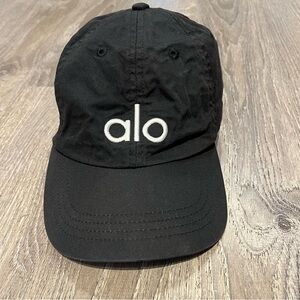 ALO Yoga classic cotton twill Black Hat woman’s cap